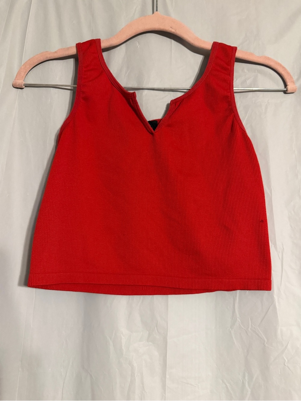 JULA by LA Red Ribbed Tank Top Women’s Y2K V-Neck Cropped Sleeveless